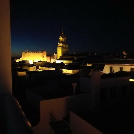 Piso Con Terraza Y Vistas Espectaculares Apartman Carmona Kültér fotó