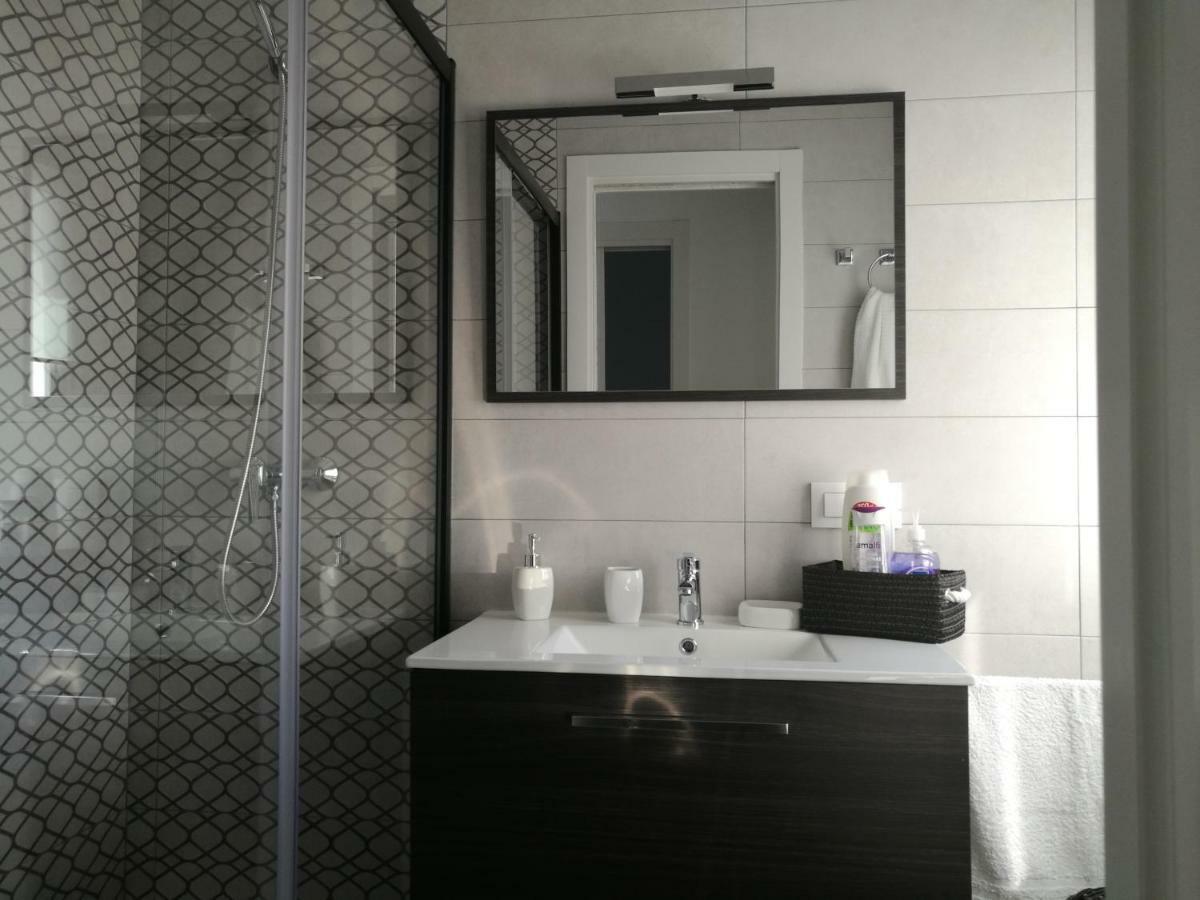 Piso Con Terraza Y Vistas Espectaculares Apartman Carmona Kültér fotó